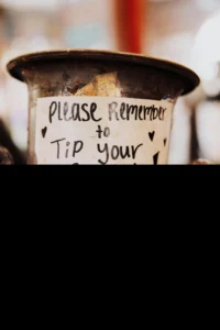 vasija donde se ponene las propinas o consejos, en este caso es una metafora para consejos de selección de productos.